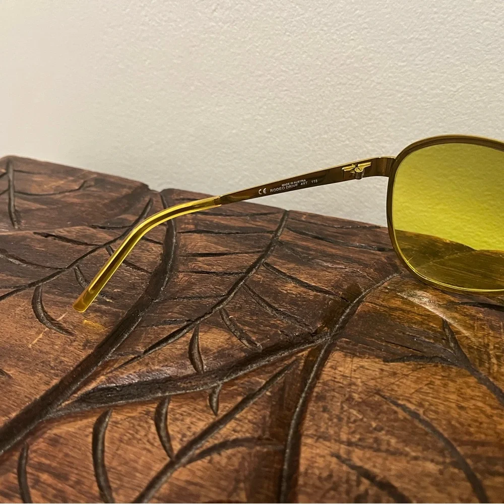 Christian Dior Rodeo Drive Limited Edition Yellow Shield Visor Sunglasses - Picture 4 of 7